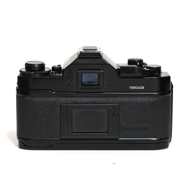 Canon A-1 svart + FDn 50mm f1.8