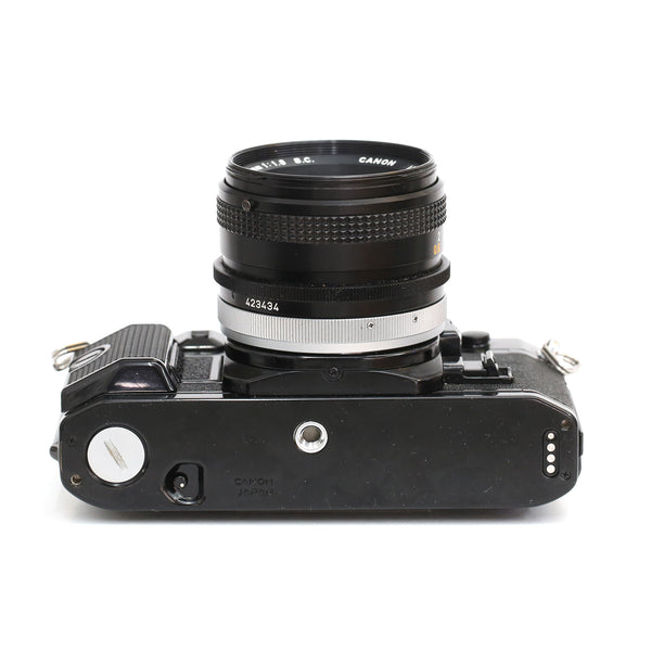 Canon A-1 black + FD 50/1.8