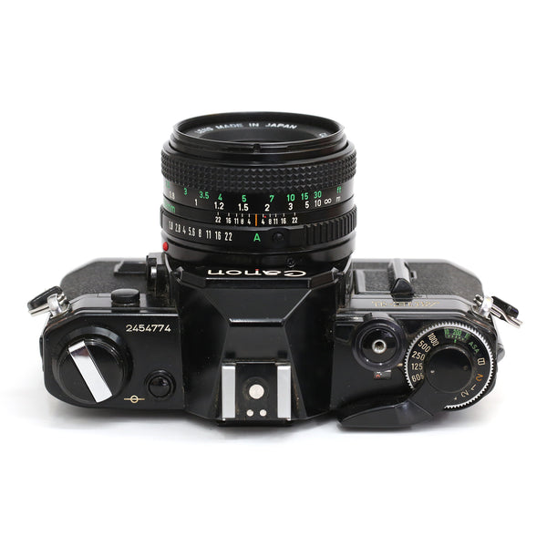 Canon AE-1 svart + FD 50/1,8