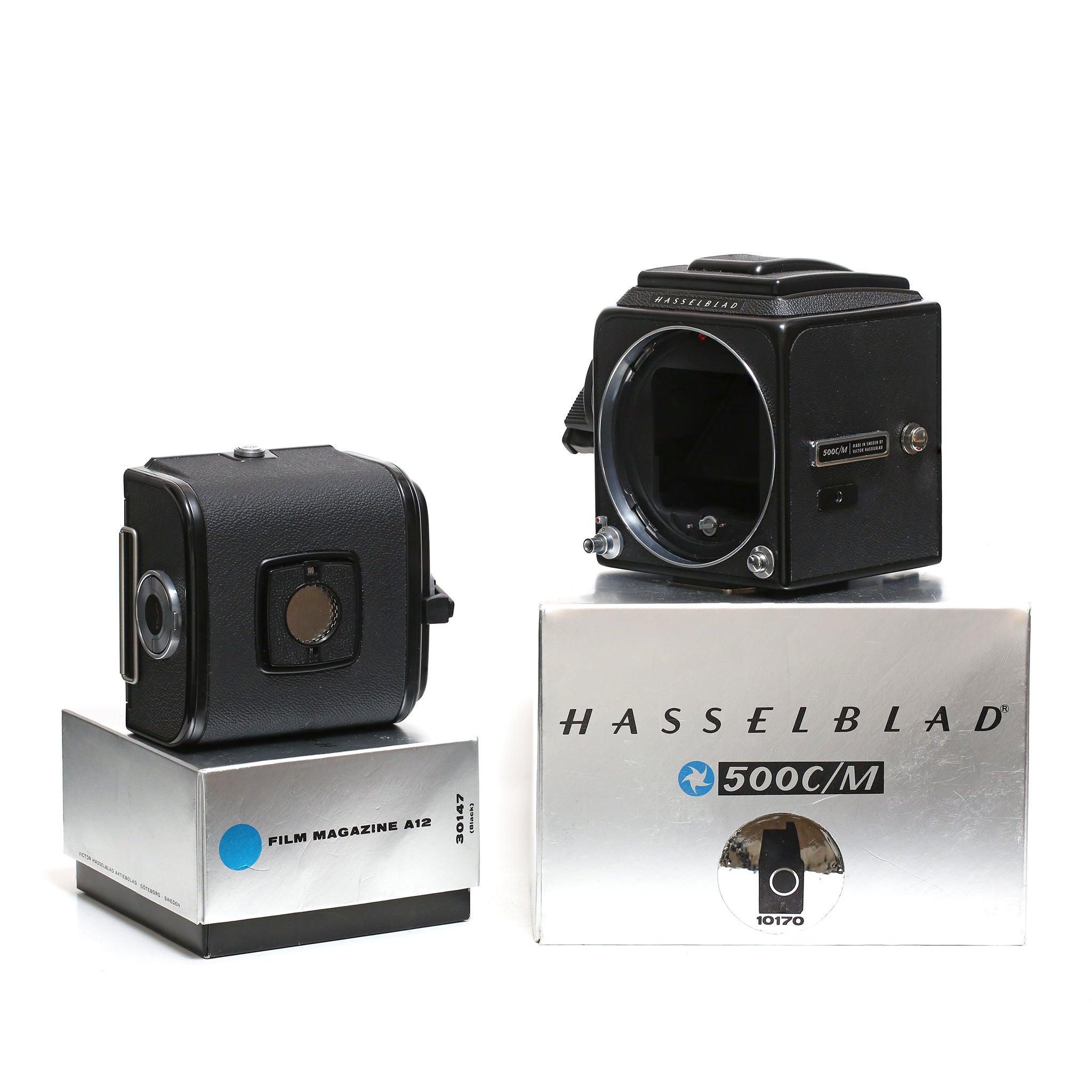 Hasselblad 500 c/m + A12 svart + Acute Matte skiva 42165 (MINT/SER OANVÄNT UT)