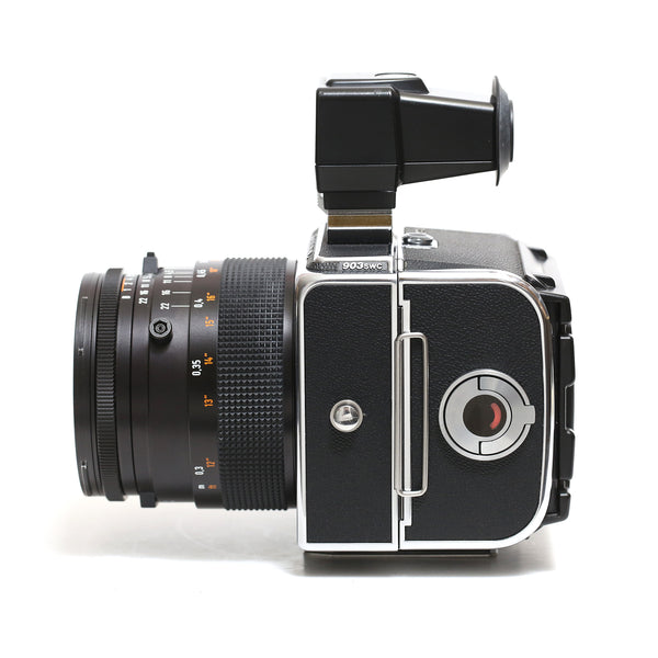 Hasselblad 903 SWC + sökare + A12 (Ver. IV) + mattskiveadapter