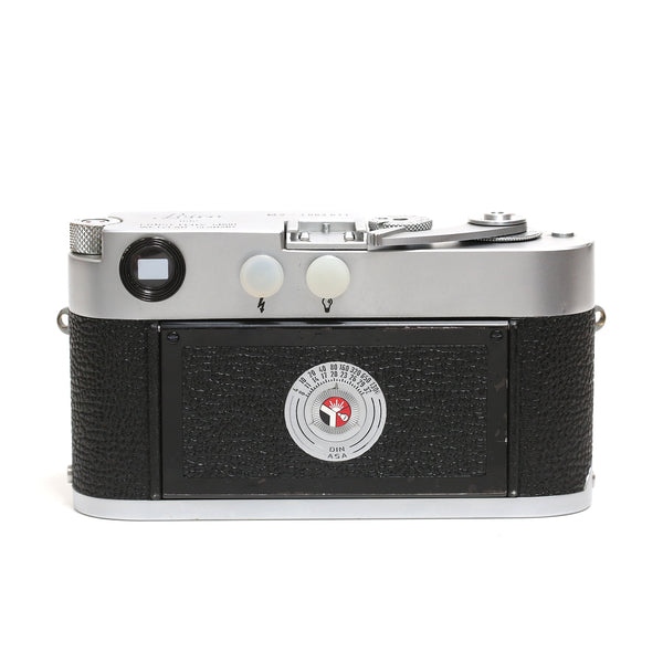 Leica M2 (Nyservad)