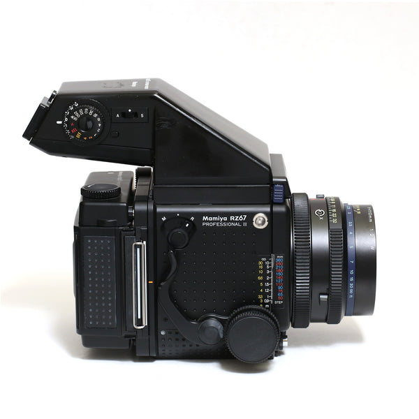 Mamiya RZ PROII + 110mm f2.8 + AE prisma + 120 mag.