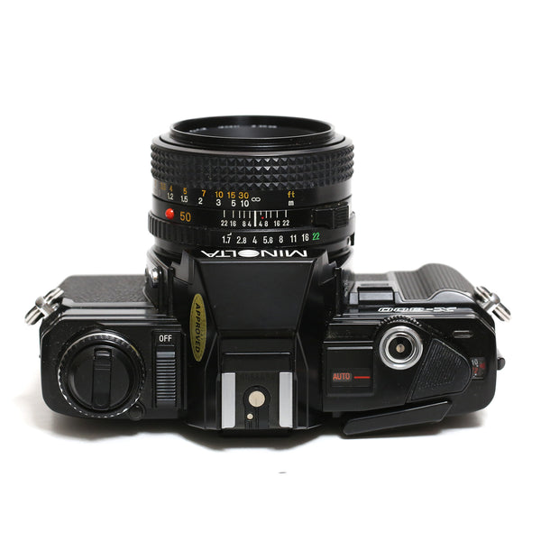 Minolta X-300 + MD 50mm f1.7