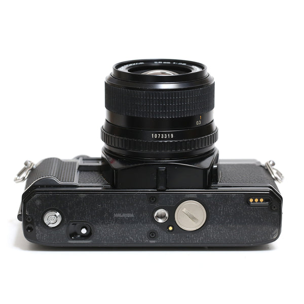 Minolta X-300 svart + MD W.Rokkor 28mm f2.8