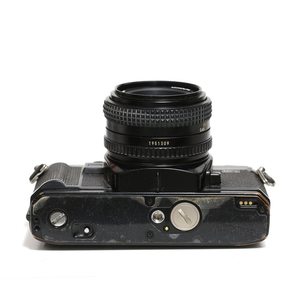 Minolta X-700 + MD 50mm f2