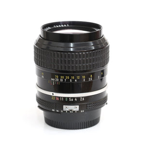 Nikkor 105/2,5 Ai