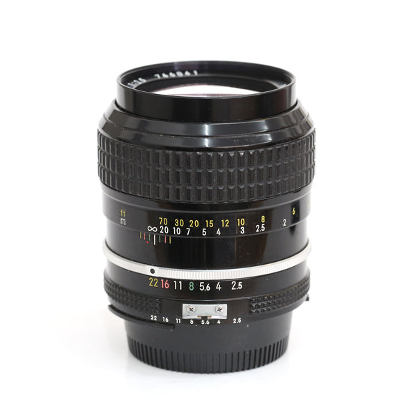 Nikkor 105/2,5 Ai