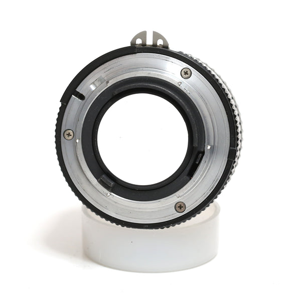 Nikkor 50mm f1.4 Ais (oil on the aperture blades)