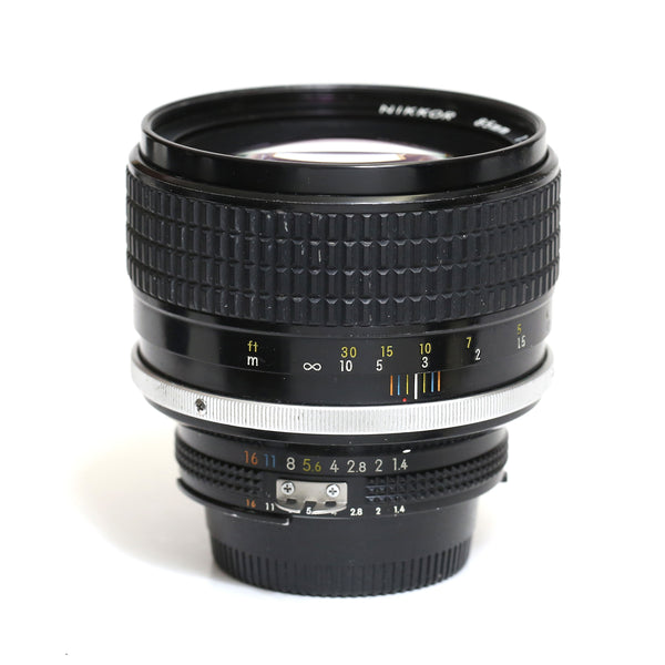 Nikkor 85mm f1.4 Ais