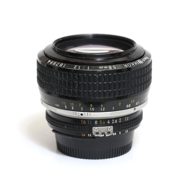 Noct Nikkor 58mm f1.2 Ais