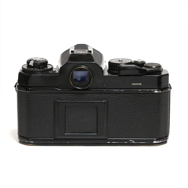 Nikon FE2 Svart + Nikkor 50mm f1.8 Ais