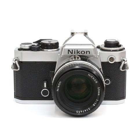 Nikon FE krom + 50/1,8 Ai
