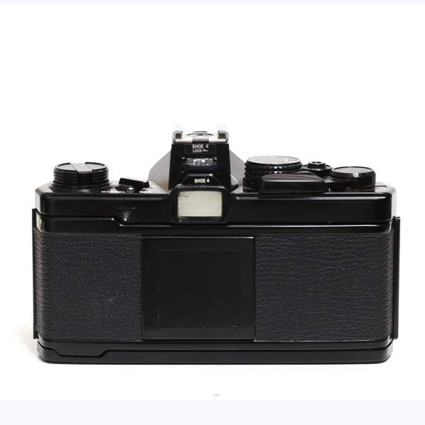 Olympus OM-2N + 50mm f1.8