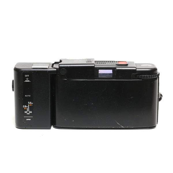 Olympus XA + A11 blixt