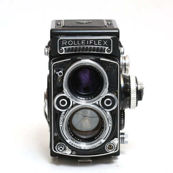 Rolleiflex 2.8F, Planar 80mm f2.8. Planglas och "Hump back" RARE! (defekt ljusmätare)