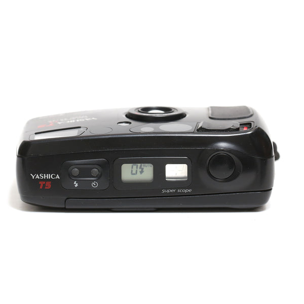 Yashica T5 svart