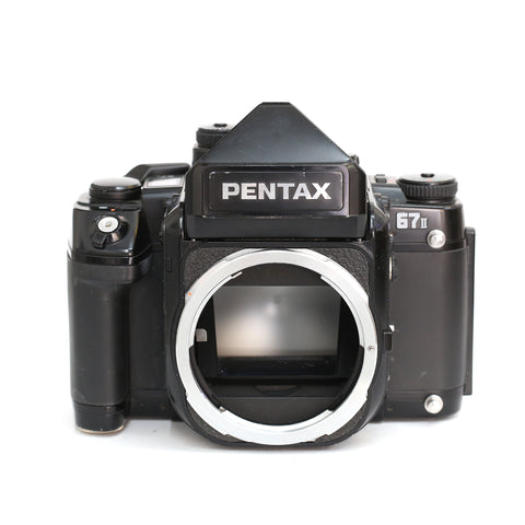 Pentax 67II camera body + AE prism