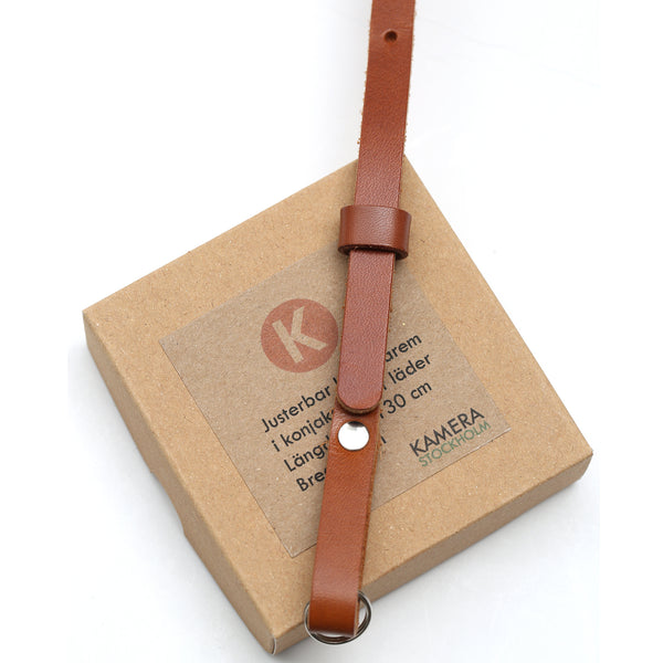 Adjustable leather camera strap, cognac